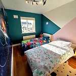 Modern Duplex In * Na Clocha Liatha