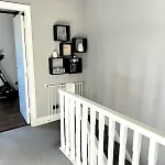 Modern Duplex In * Na Clocha Liatha