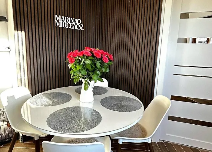 公寓 Modern Duplex In