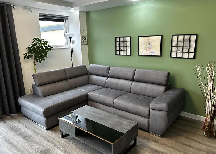 Modern Duplex In * 格雷斯通